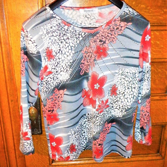 *** DOMANI *** Top ~ L - Picture 1 of 3